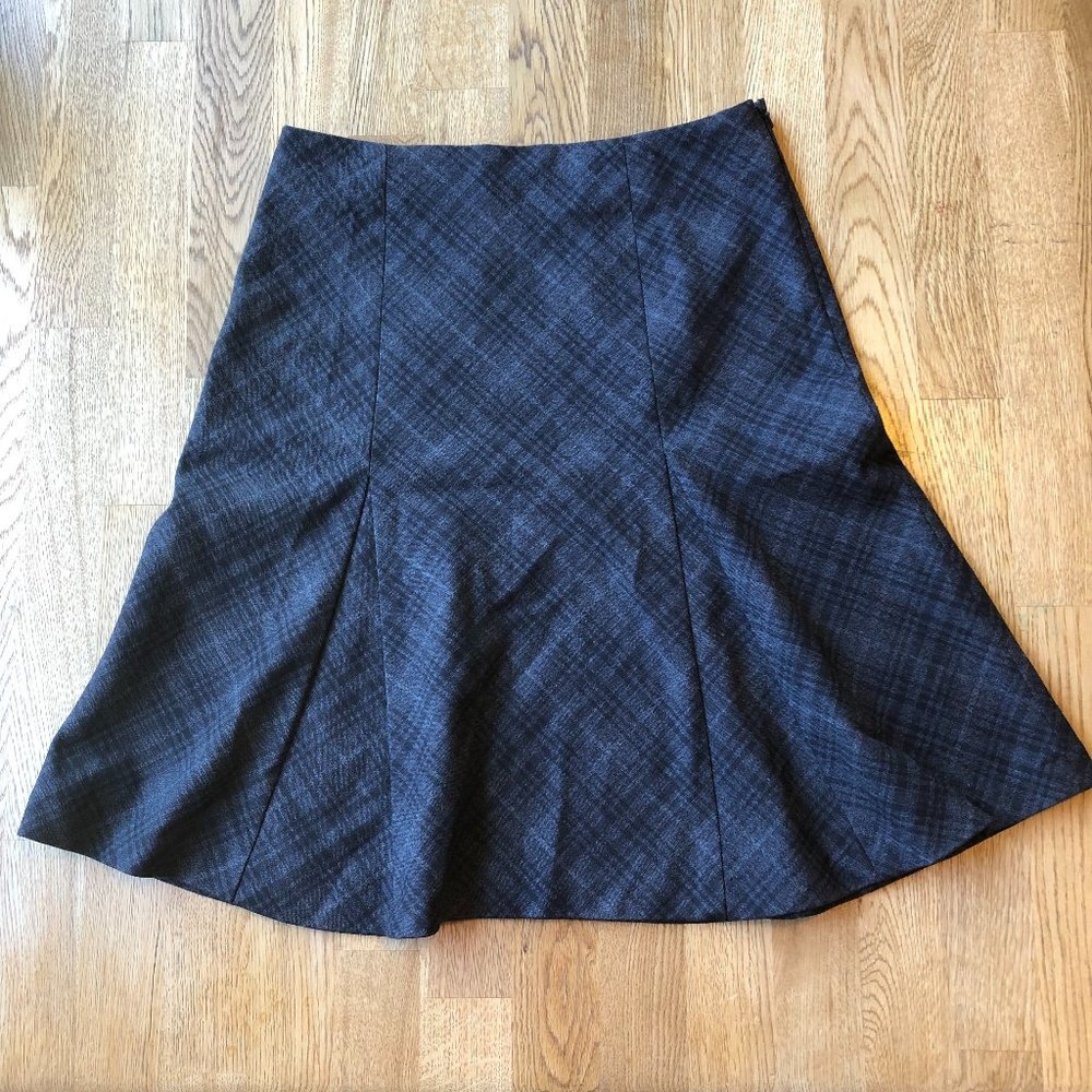 Dalia Collection Gray Plaid Skirt Size 6 Petite Dark Academia